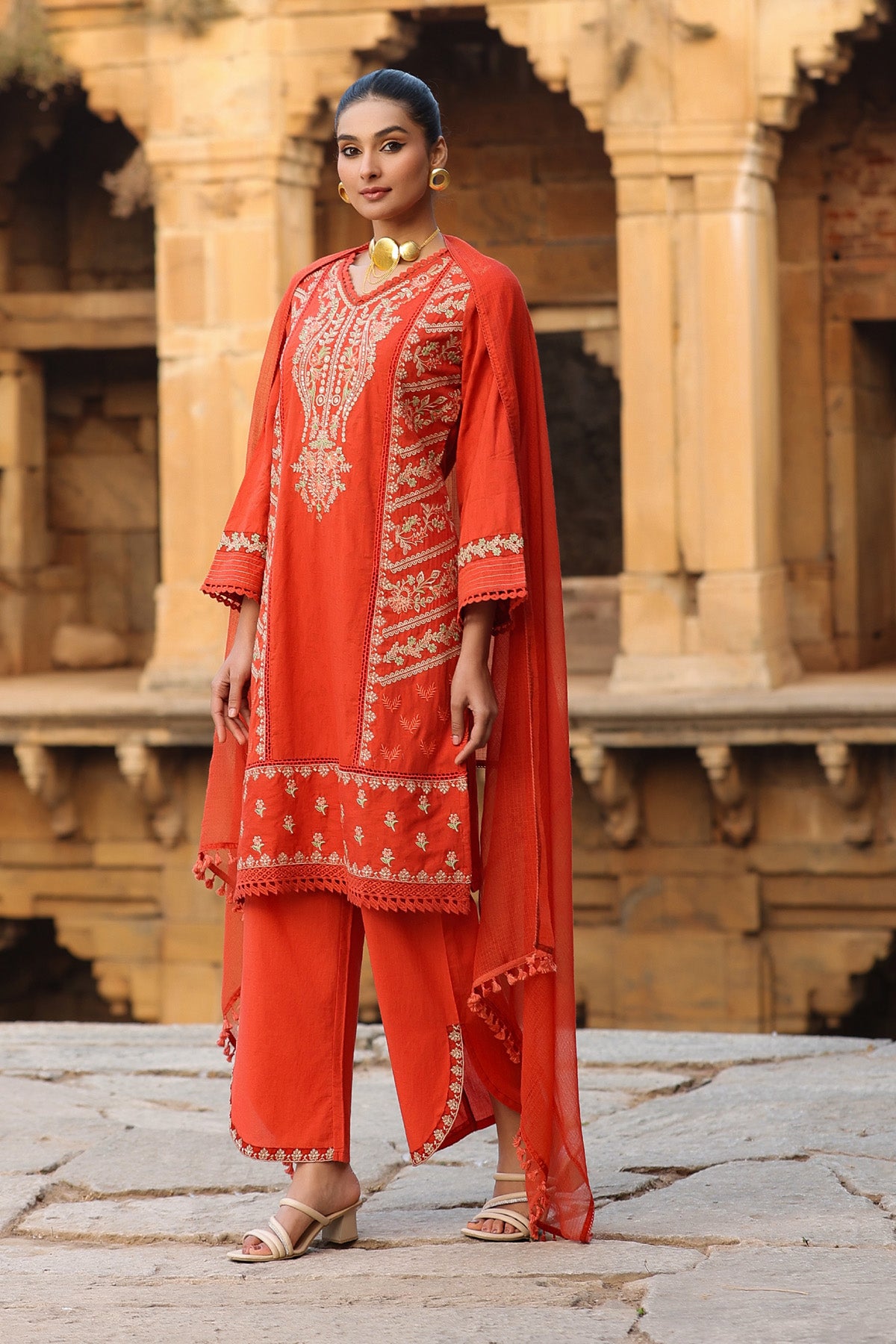 RED COTTON STRAIGHT KURTA WITH PANT AND DUPATTA