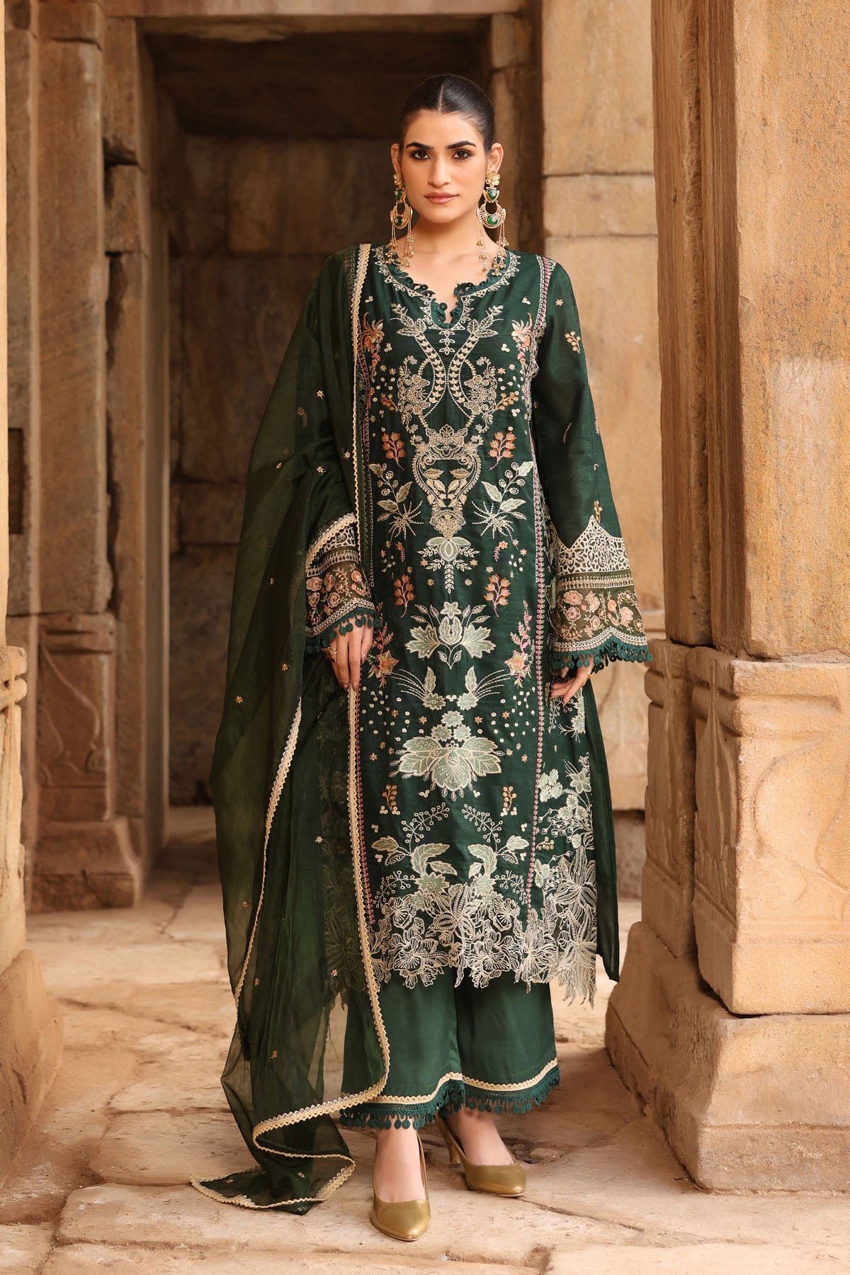 GREEN SHIMMER STRAIGHT KURTA WITH PANT AND DUPATTA