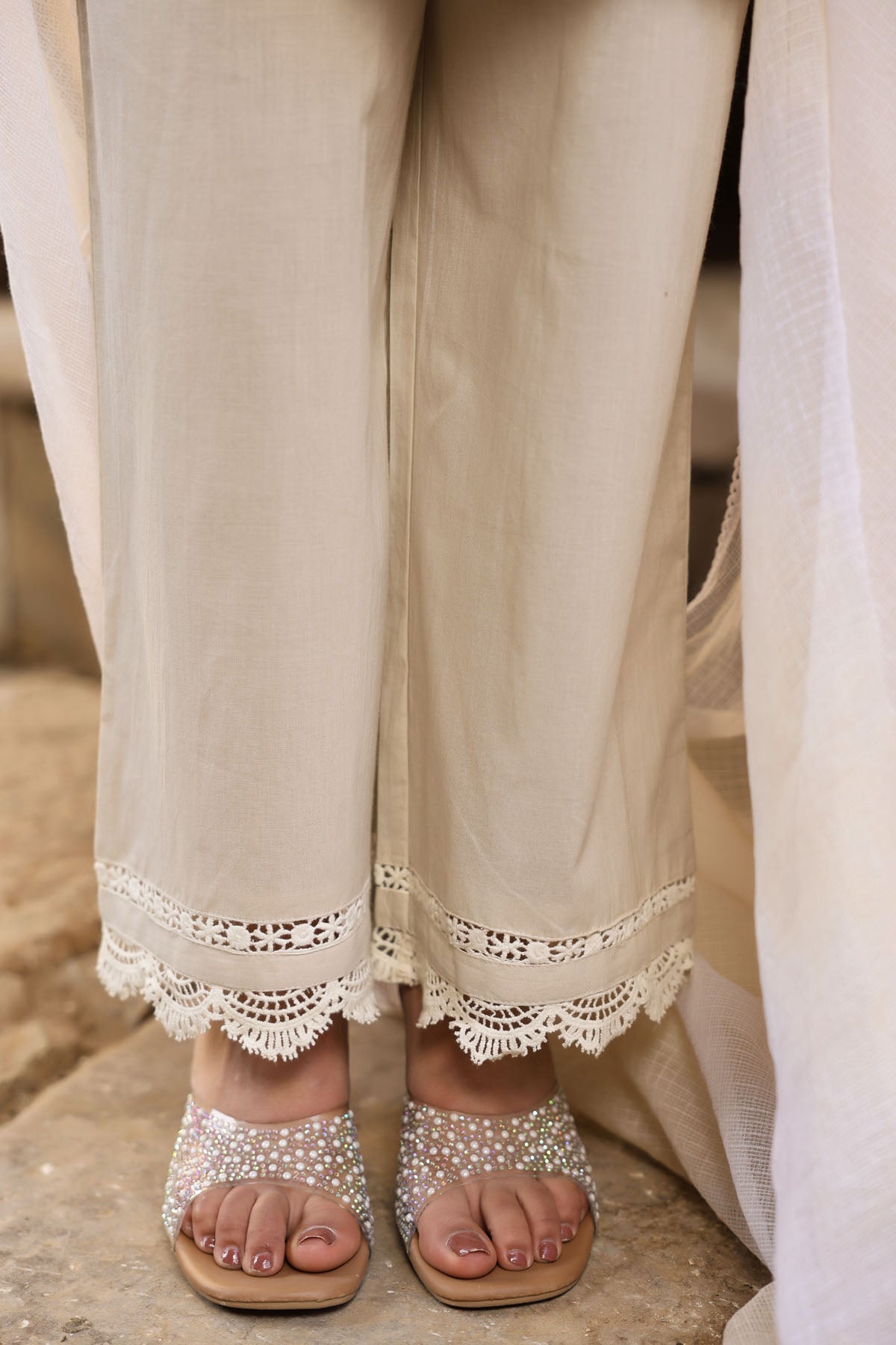 WHITE COTTON STRAIGHT KURTA WITH PANT AND DUPATTA