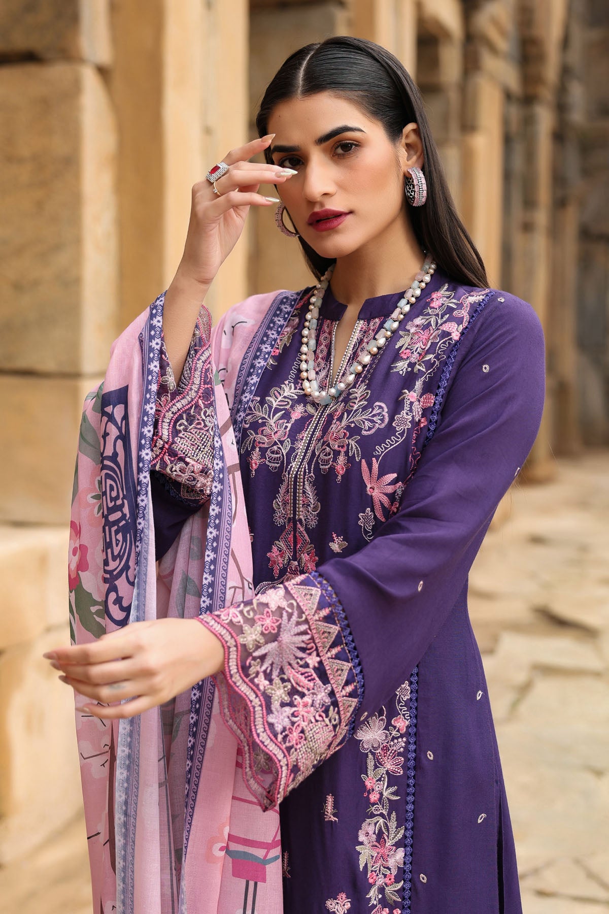 PURPLE MUSLIN STRAIGHT KURTA WITH PANT AND DUPATTA