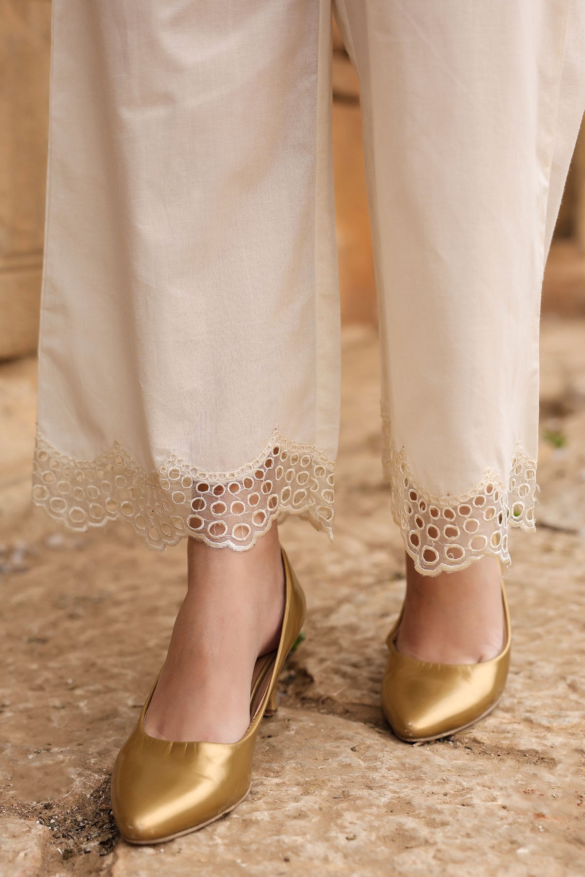 IVERY COTTON STRAIGHT KURTA WITH PANT AND DUPATTA