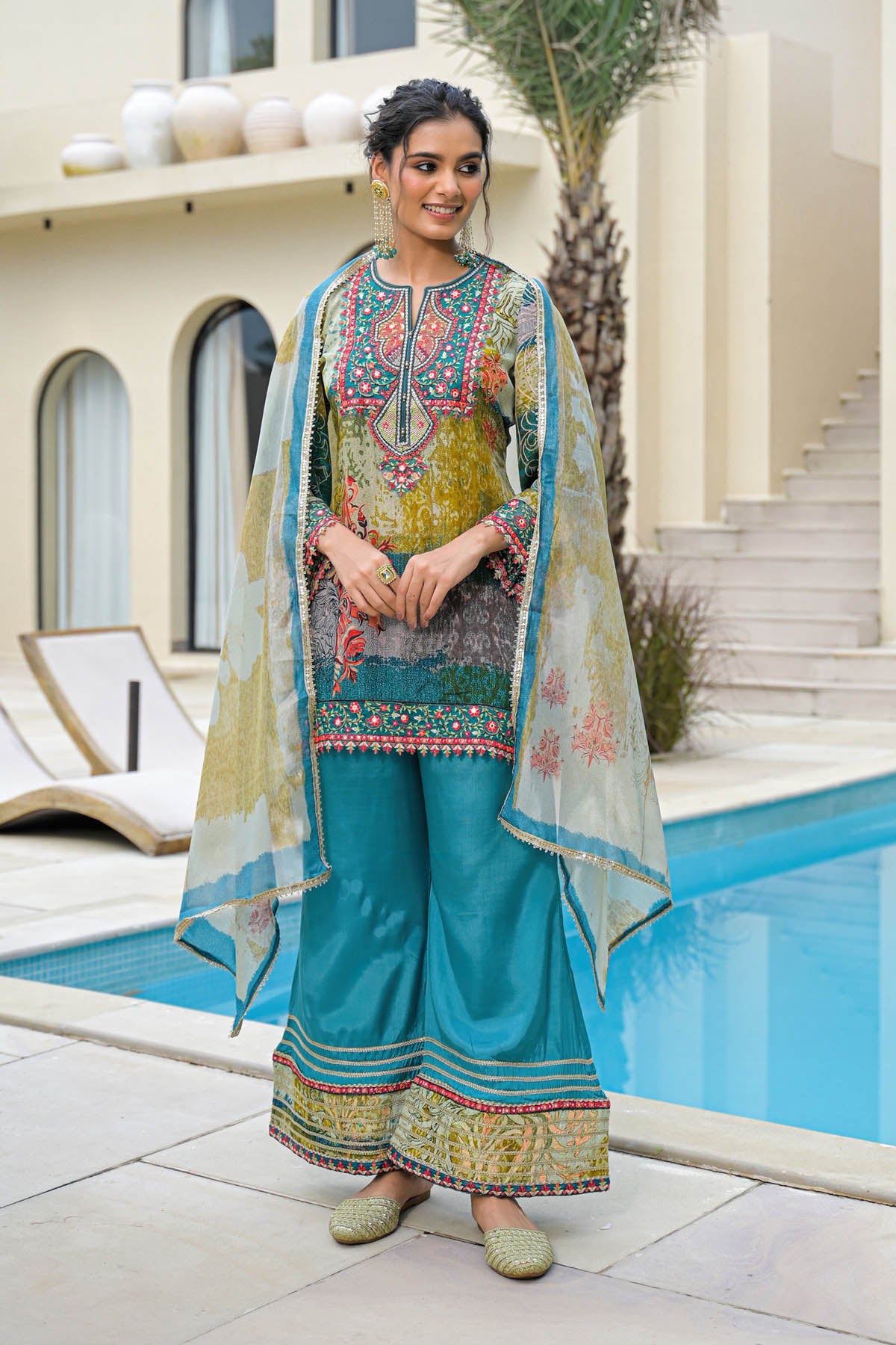 Green Crepe Silk Embroidered Straight Cut Suit Set With Dupatta