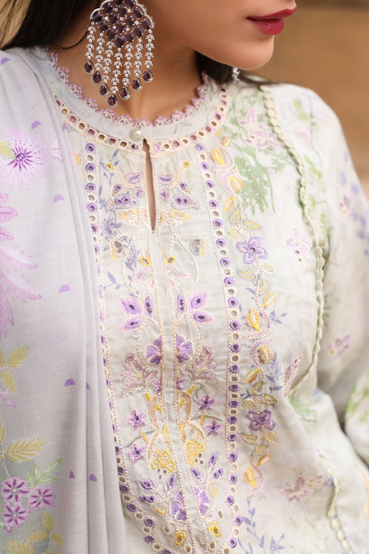 GREEN COTTON STRAIGHT KURTA WITH PANT AND DUPATTA
