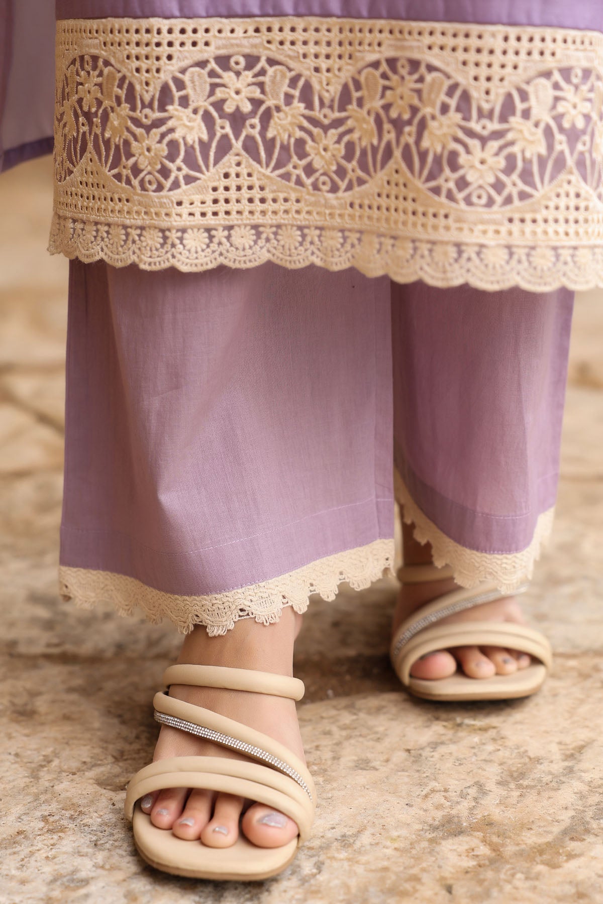 GREEN COTTON STRAIGHT KURTA WITH PANT AND DUPATTA