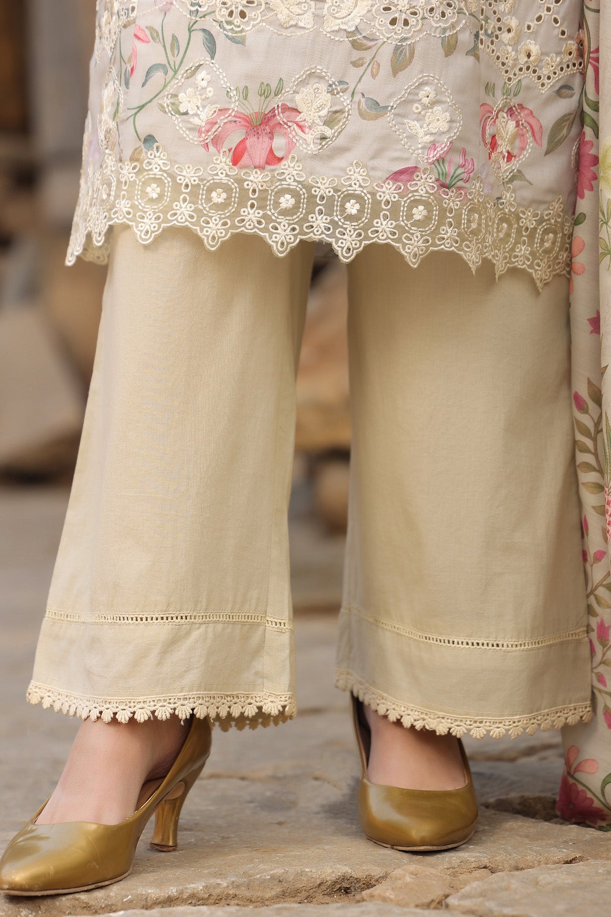 BEIGE COTTON STRAIGHT KURTA WITH PANT AND DUPATTA