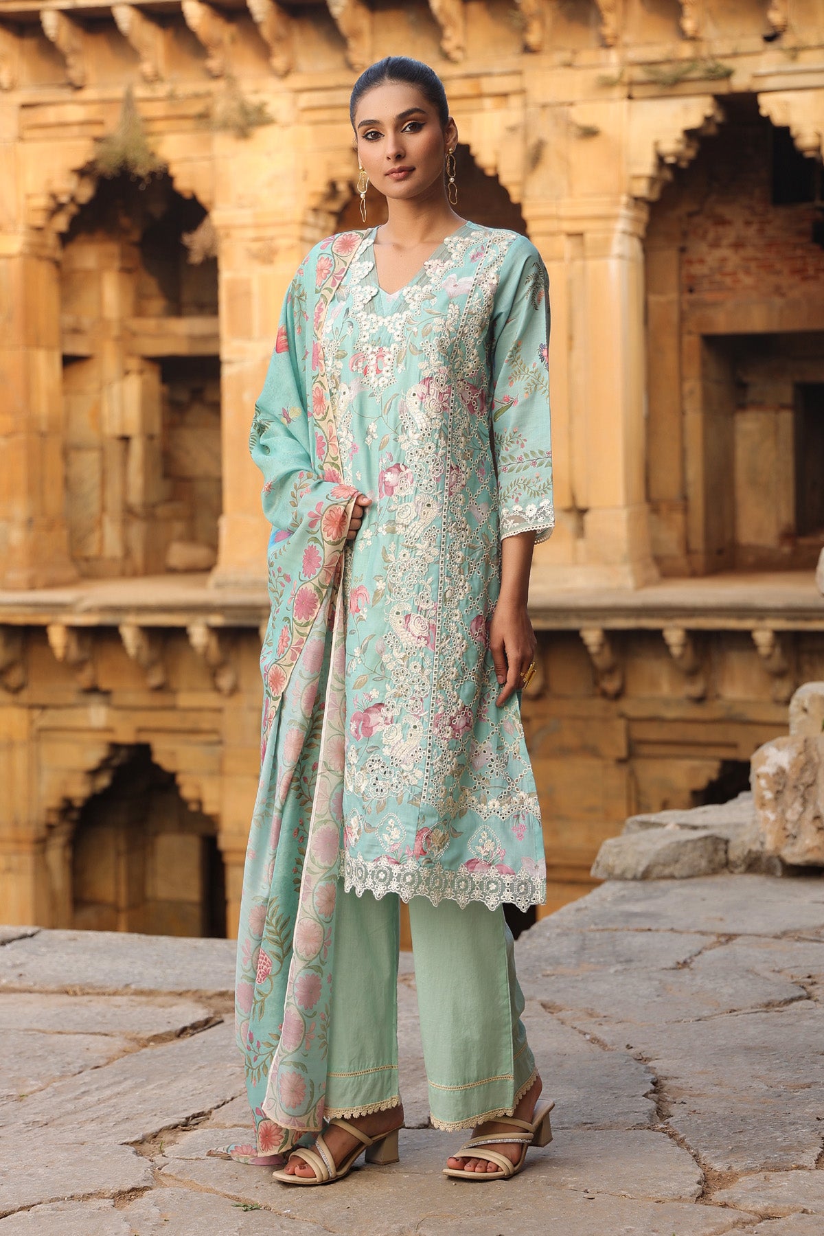 GREEN COTTON STRAIGHT KURTA WITH PANT AND DUPATTA