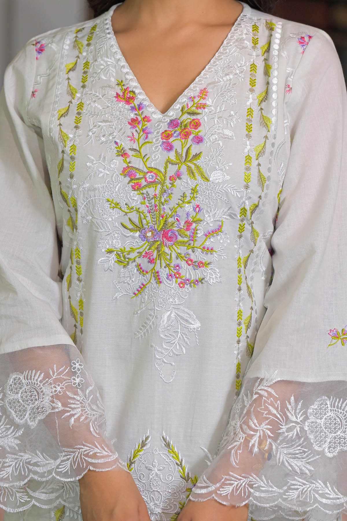 White Cotton Embroidered Straight Pakistani Suit Set with Dupatta