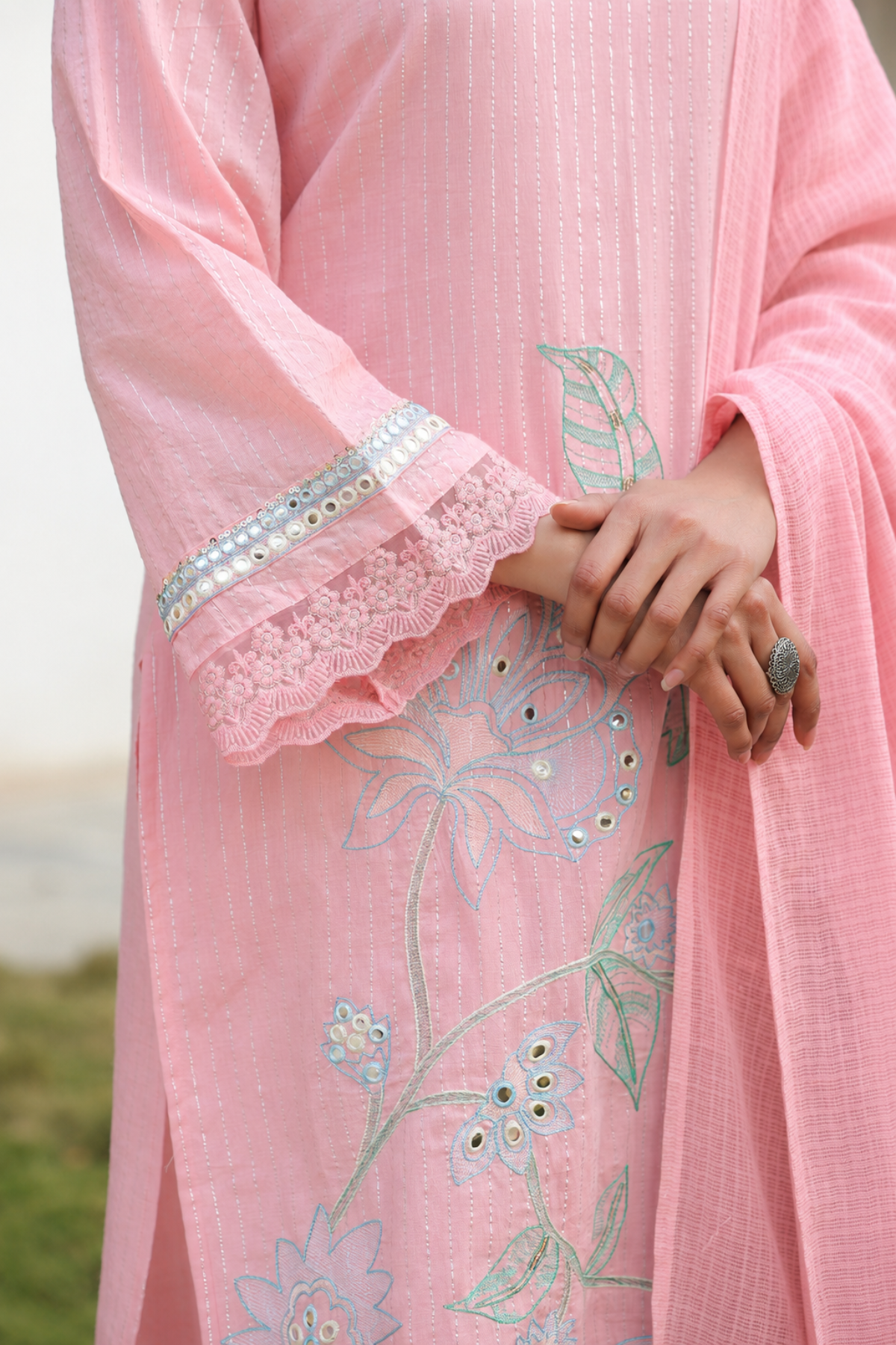 Pink Cotton Embroidered Kurta Set With Dupatta