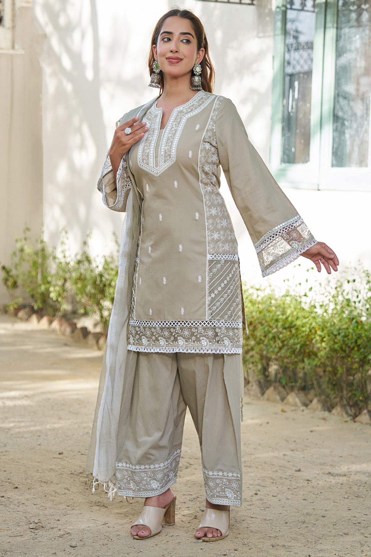 Grey cotton embroidered Farshi Suit Set With Dupatta