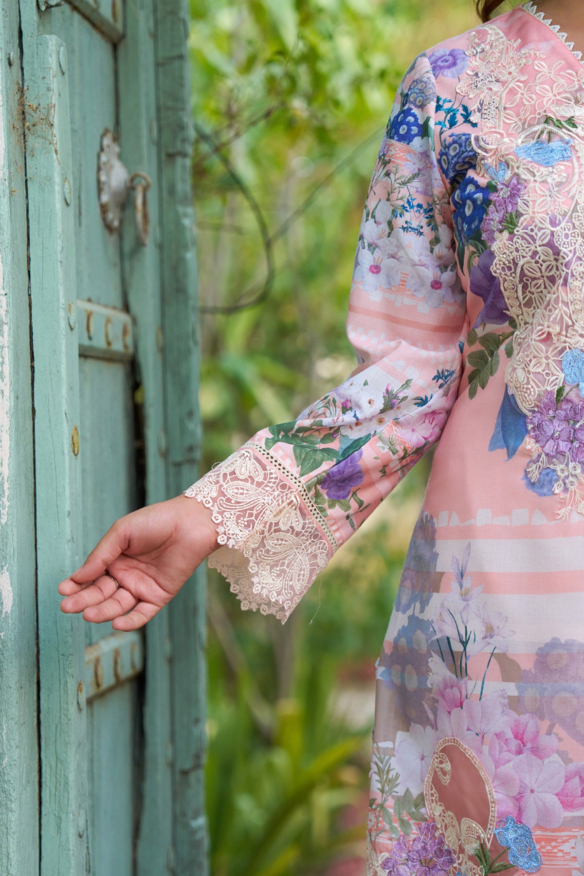 Peach cotton embroidered Farshi Suit Set With Dupatta