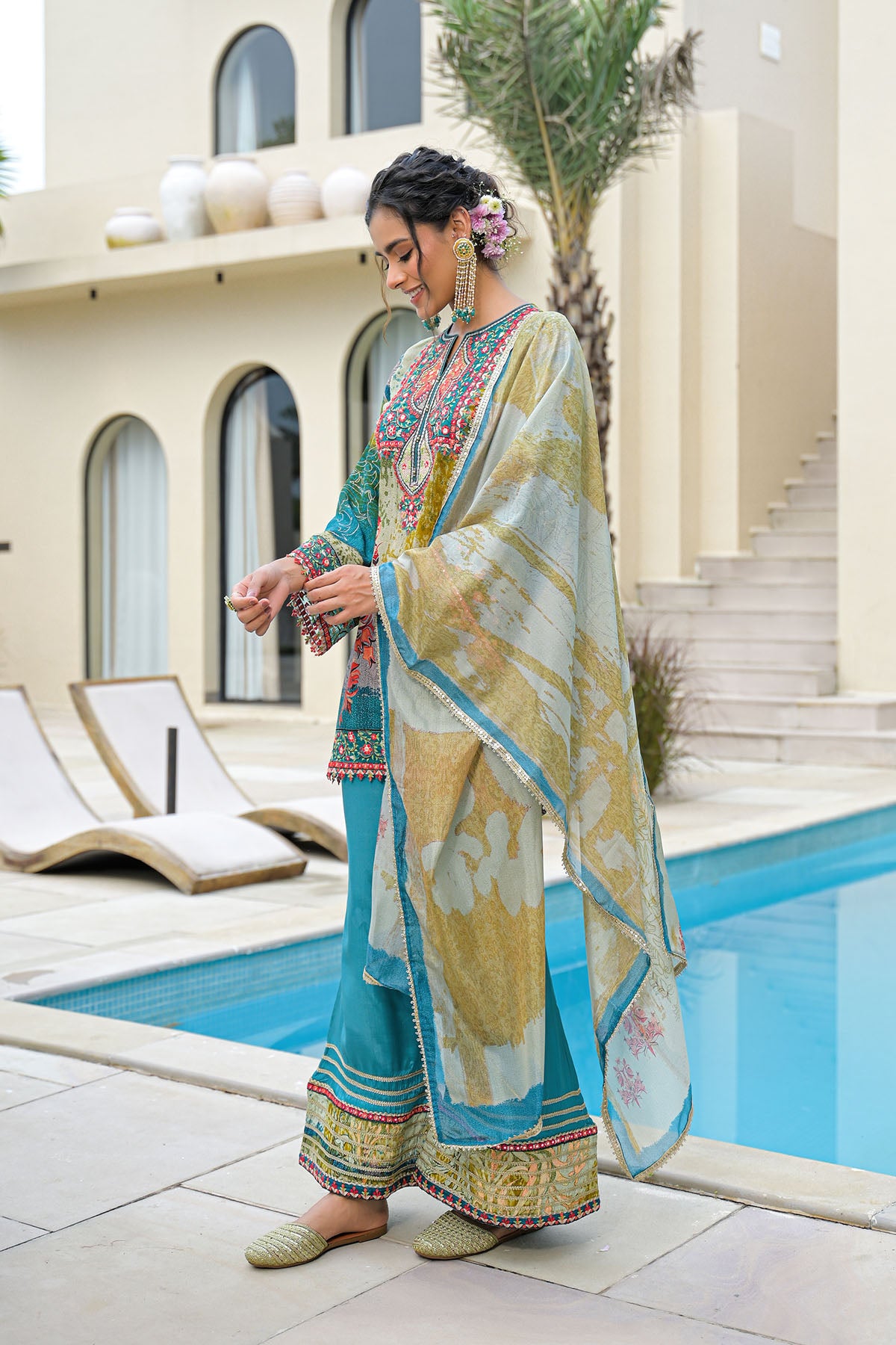 Green Multicolor Viscose Crepe Embroidered Suit