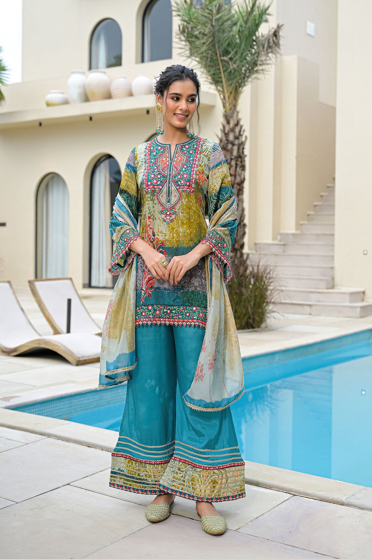 Green Multicolor Viscose Crepe Embroidered Suit