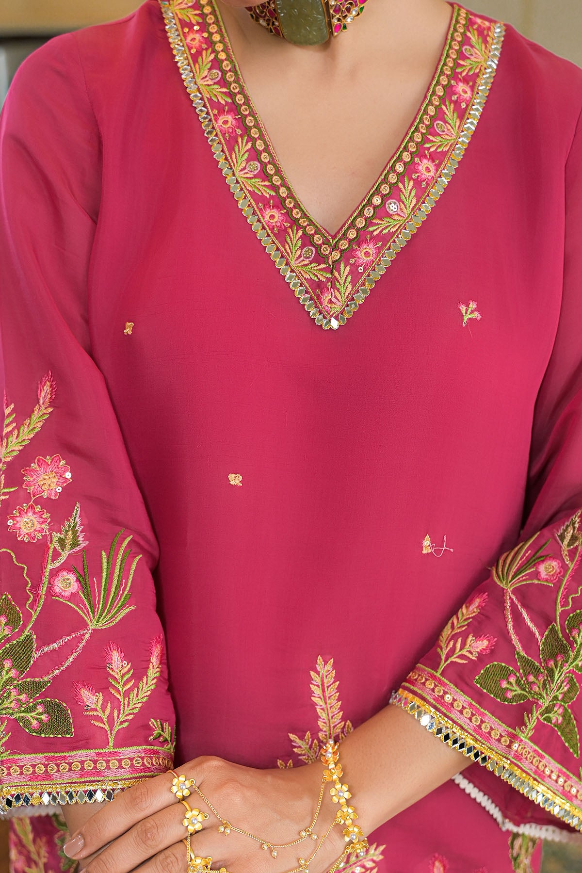 Pink Solid Chanderi Embroidered Farsi Salwar Set
