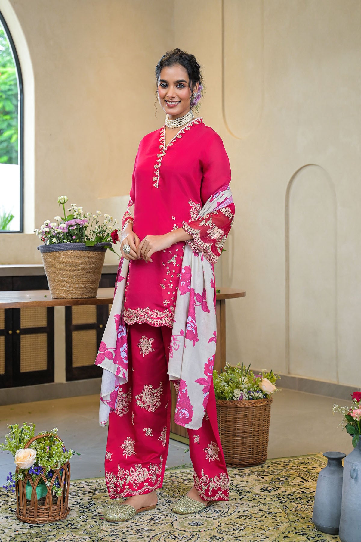 Pink Solid Chanderi Embroidered Farsi Salwar Set