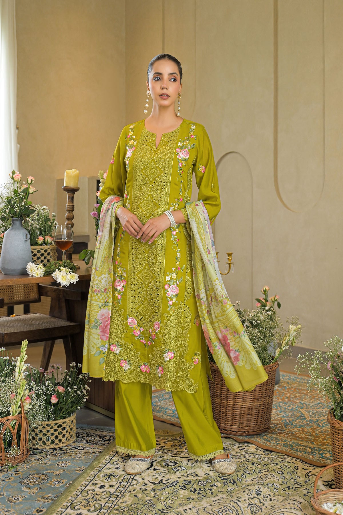 Green Solid Chanderi Embroidered Pakistani Suit