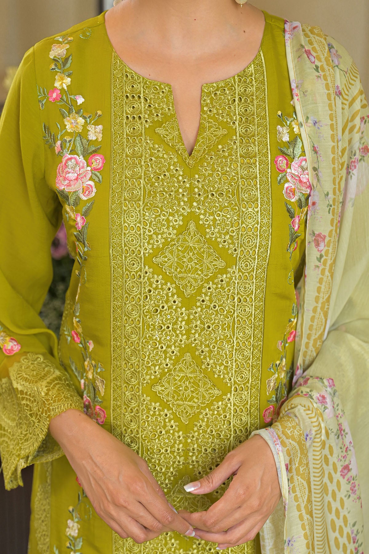 Green Solid Chanderi Embroidered Pakistani Suit