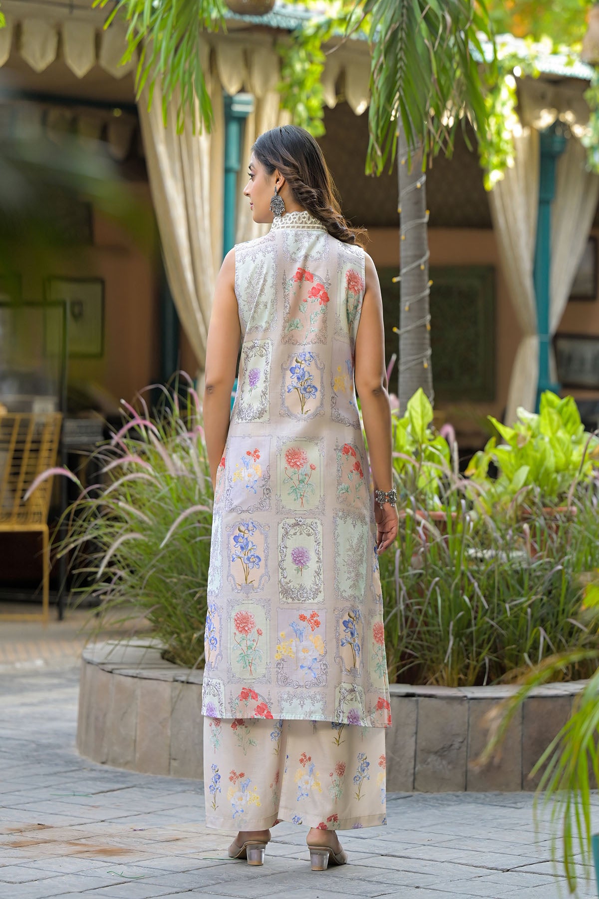 Beige Cotton Embroidered Straight-Cut Suit