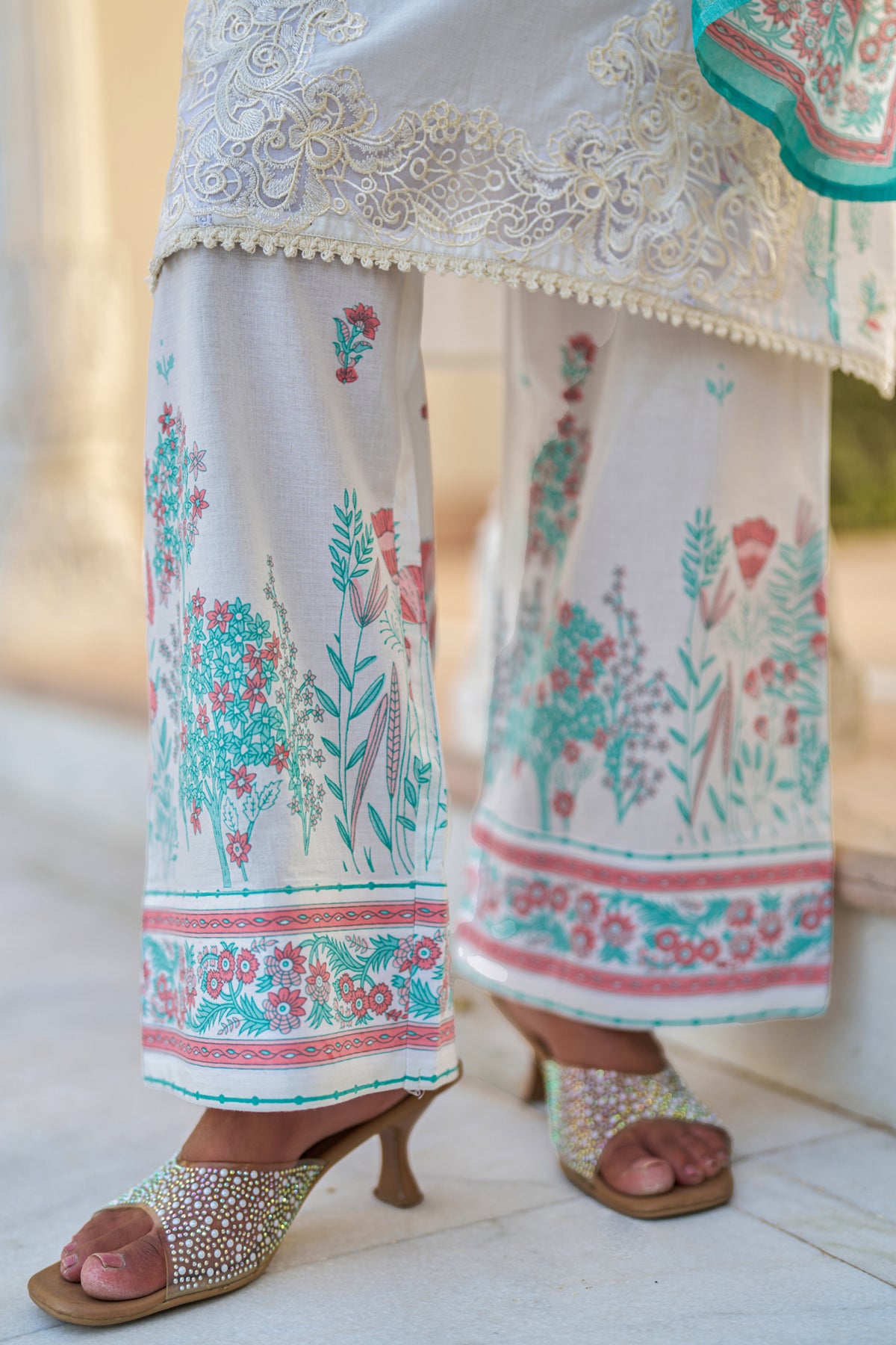 White Cotton Embroidered Suit Set