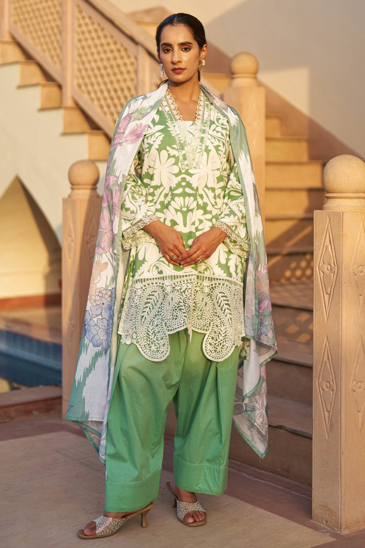 Green cotton embroidered Farshi Suit Set With Dupatta