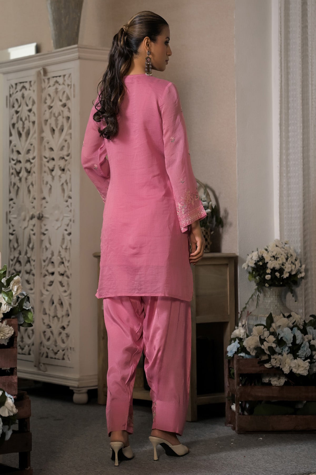 Rose Pink Mul Chanderi Embroidered Farshi Suit Set With Dupatta