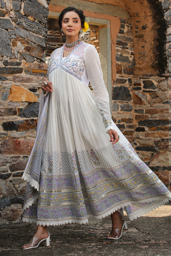 Sadiya Blue Mulmul Nazraana Gown