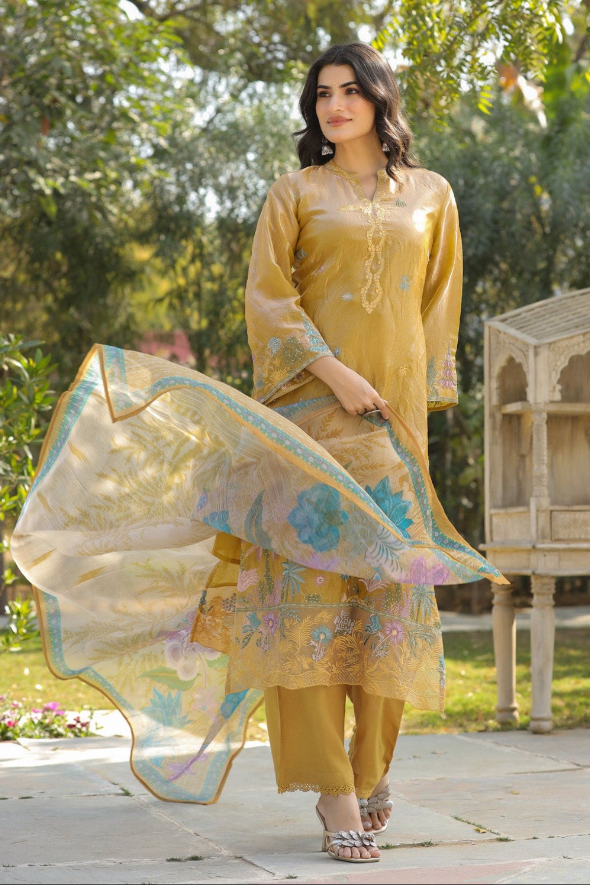 Mustard Organza Embridered Kurta Set With Dupatta