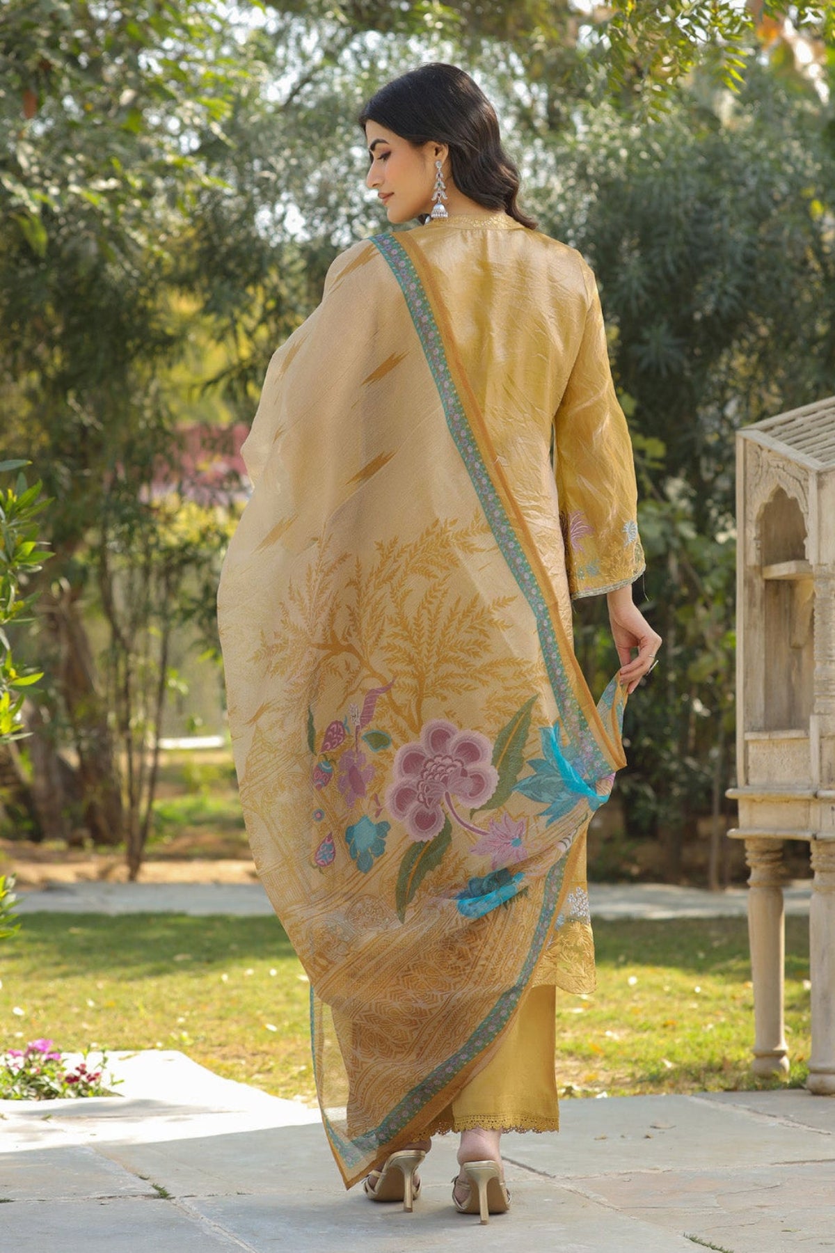 Mustard Organza Embridered Kurta Set With Dupatta