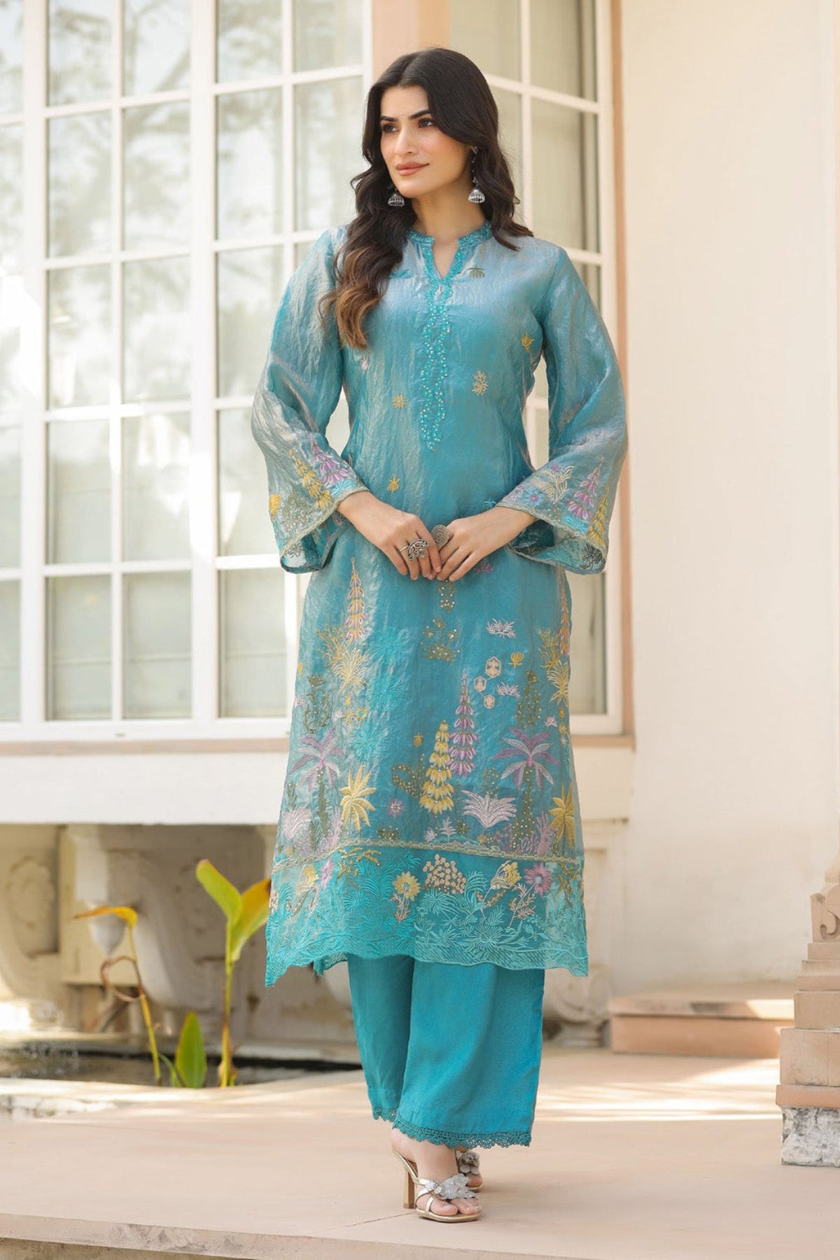 Turquoise Blue Organza Embridered Kurta Set With Dupatta