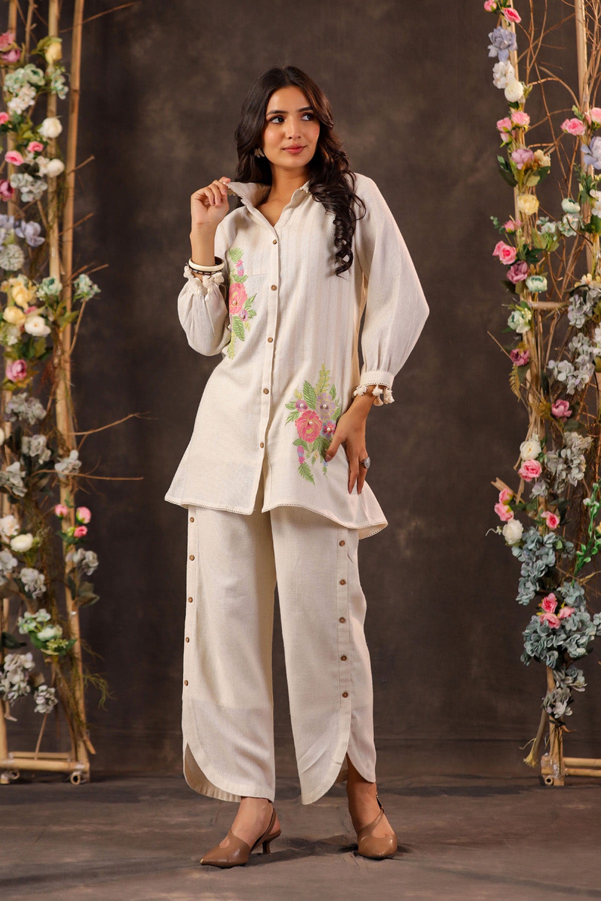 Off White Jute Embroidered Co-ord Set