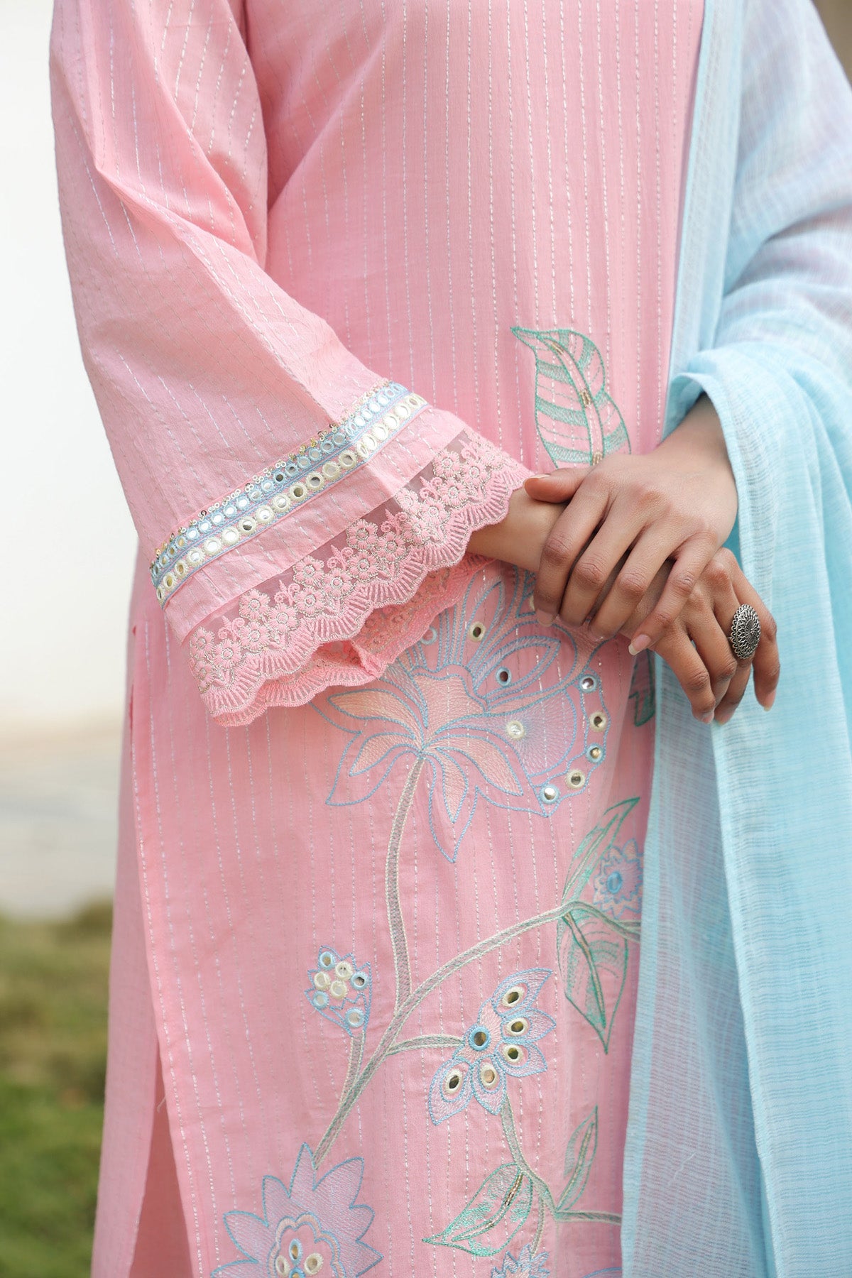 Pink Cotton Embroidered Kurta Set With Dupatta