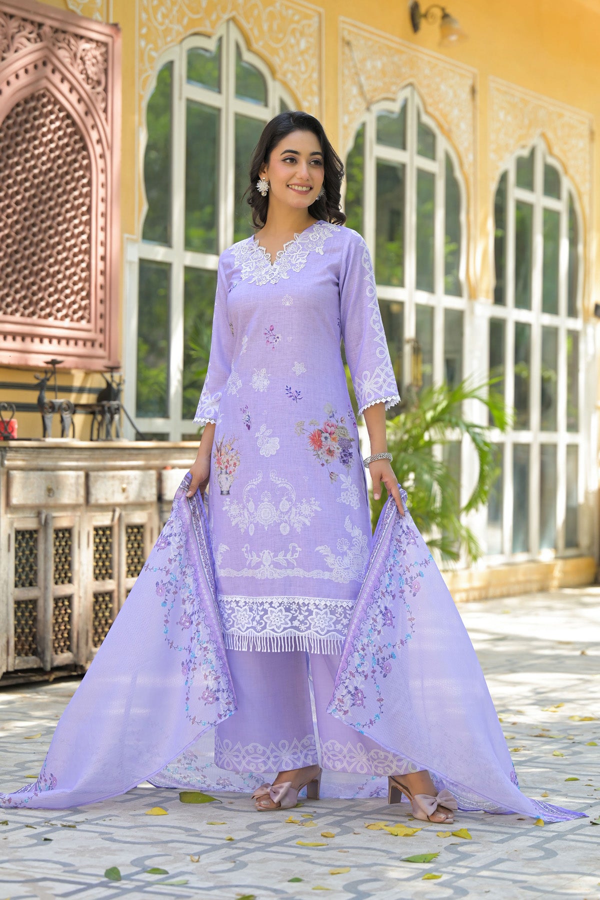 Lavender Embroidered Cotton Kurta Set With Dupatta