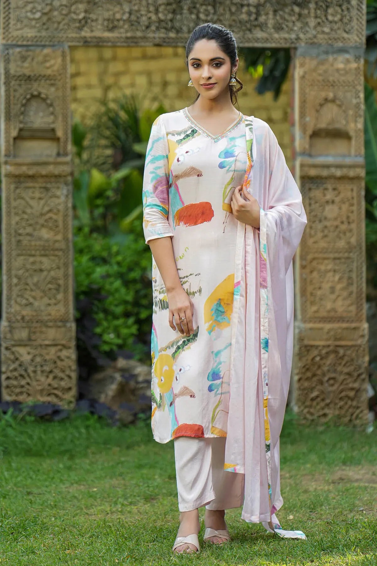Pink Muslin Printed Straight-Cut Suit Set