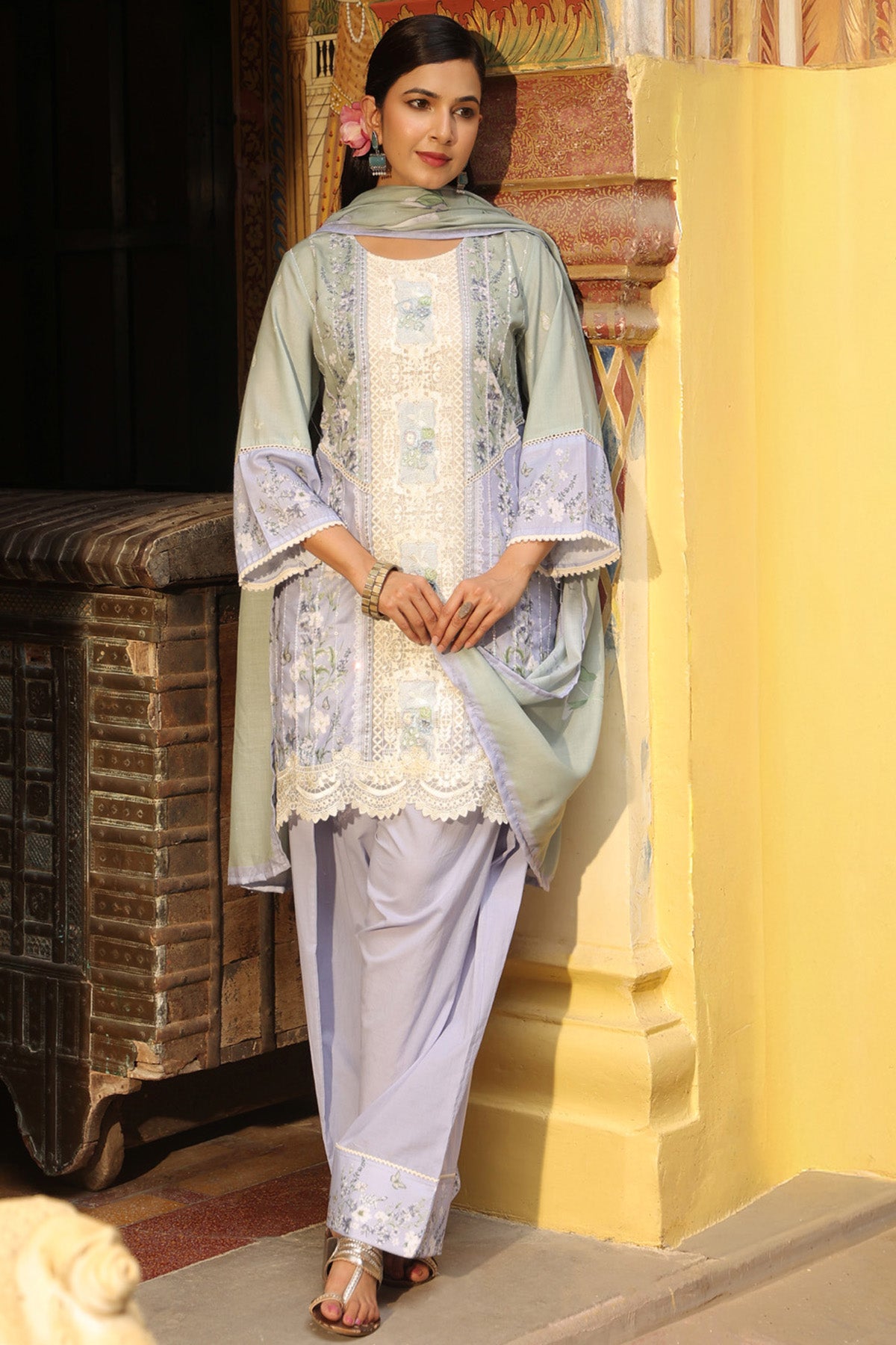 Lavender Cotton Embroidered Farshi Suit Set With Dupatta