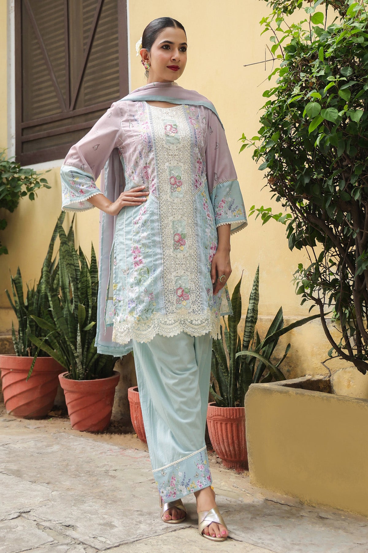 Powder Blue Cotton Embroidered Farshi Suit Set With Dupatta