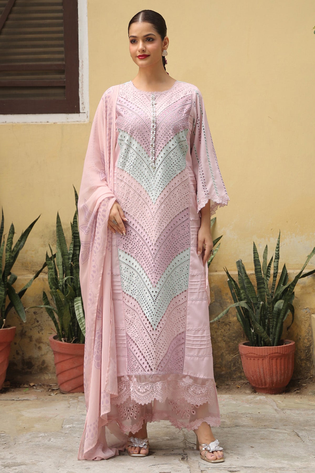 Pink Cotton Handwork Straight Pakistani Suit Set