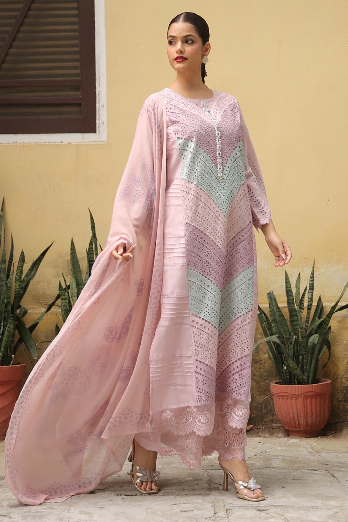 Pink Cotton Handwork Straight Pakistani Suit Set