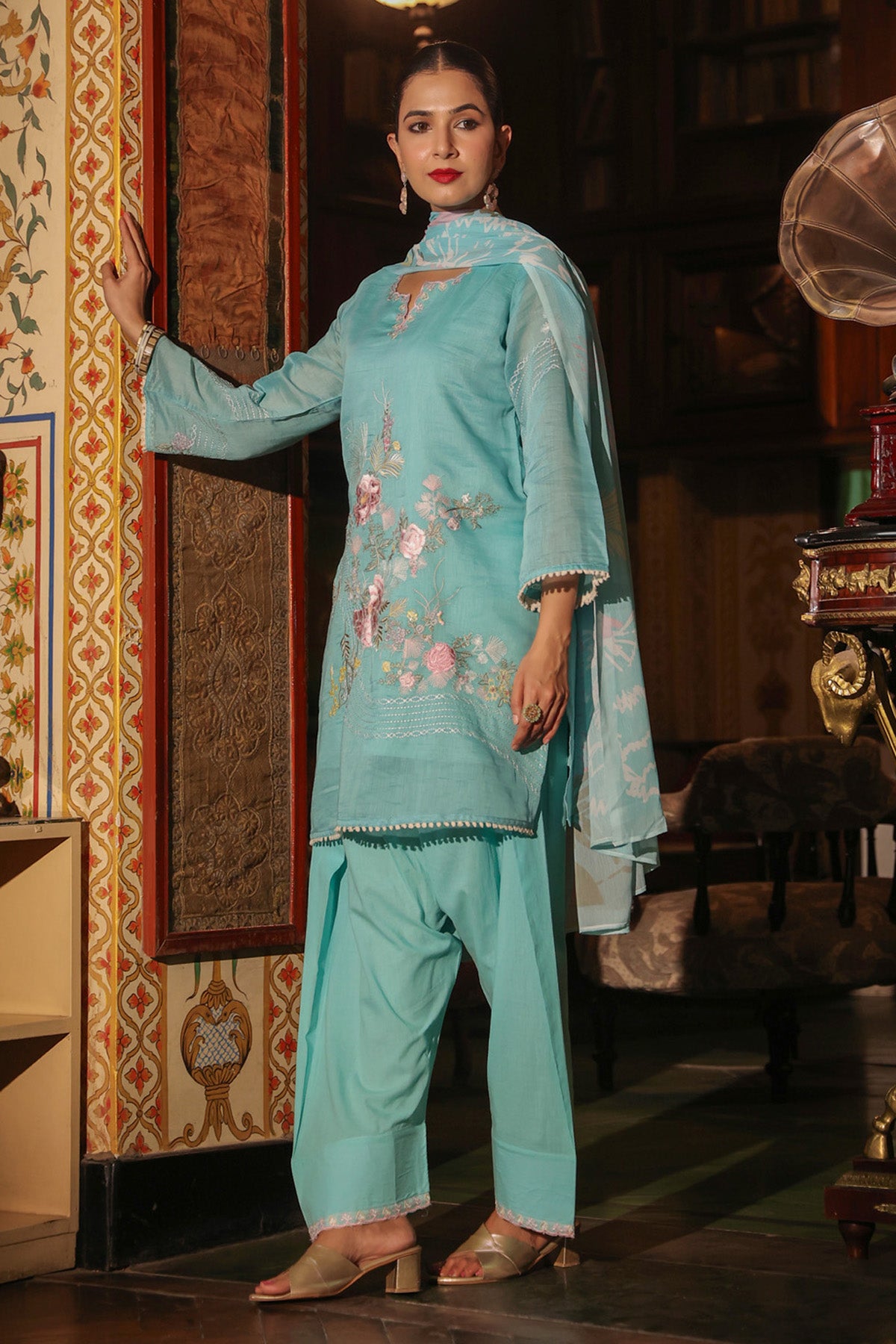 Teal Blue Mul Chanderi Embroidered Farshi Suit Set With Dupatta