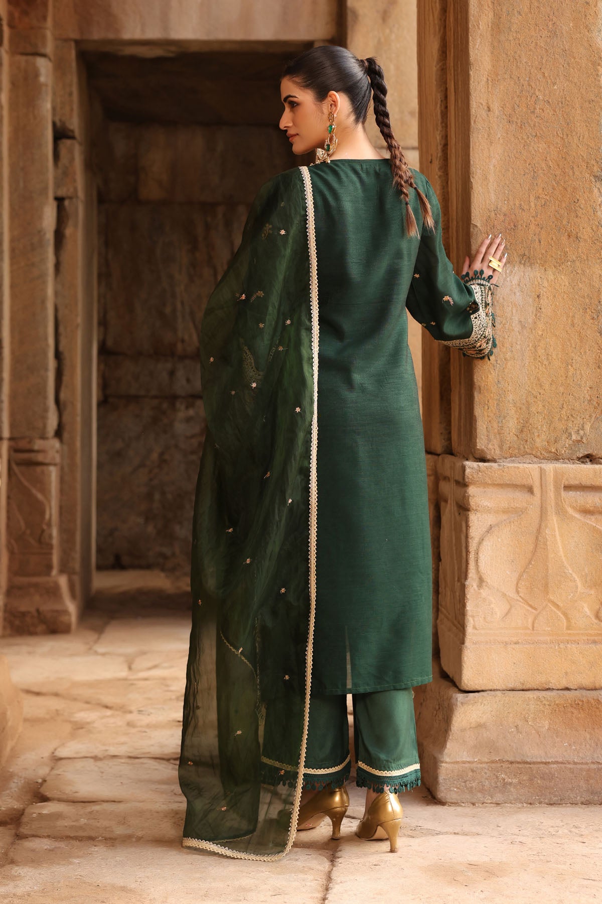 GREEN SHIMMER STRAIGHT KURTA WITH PANT AND DUPATTA
