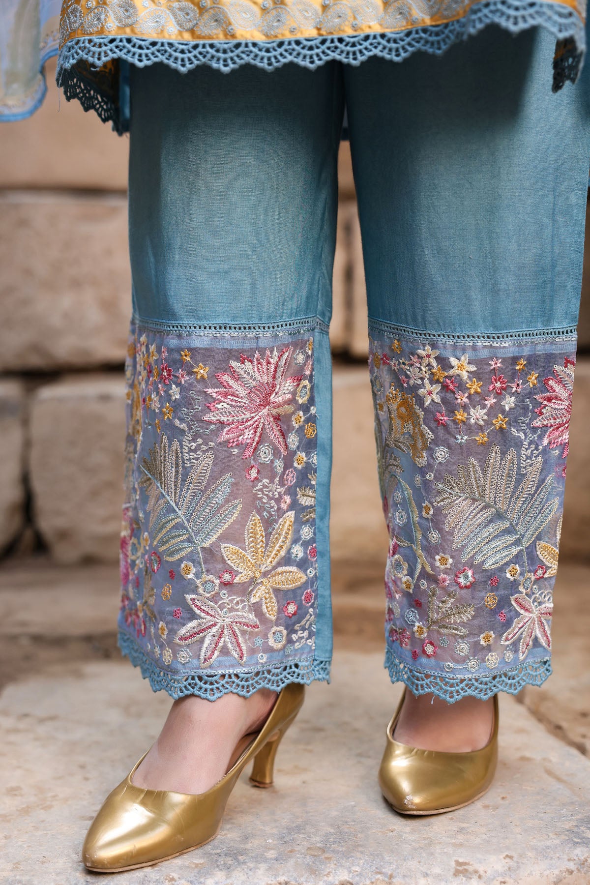 BLUE CREPE STRAIGHT KURTA WITH PANT AND DUPATTA