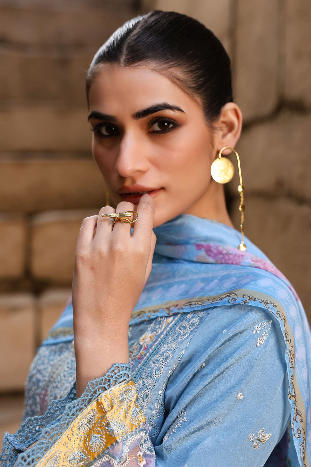 BLUE CREPE STRAIGHT KURTA WITH PANT AND DUPATTA