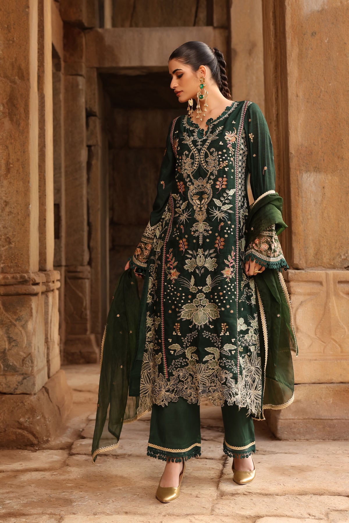 GREEN SHIMMER STRAIGHT KURTA WITH PANT AND DUPATTA