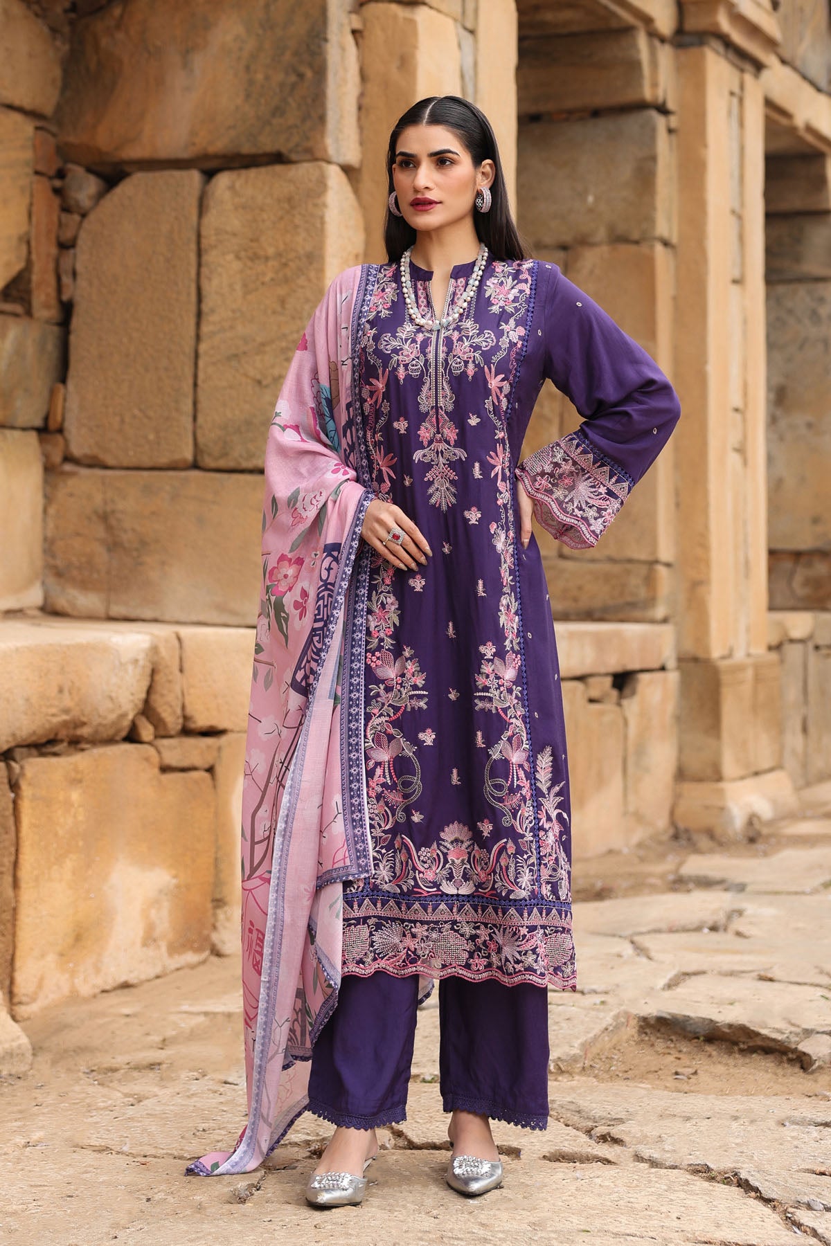 PURPLE MUSLIN STRAIGHT KURTA WITH PANT AND DUPATTA