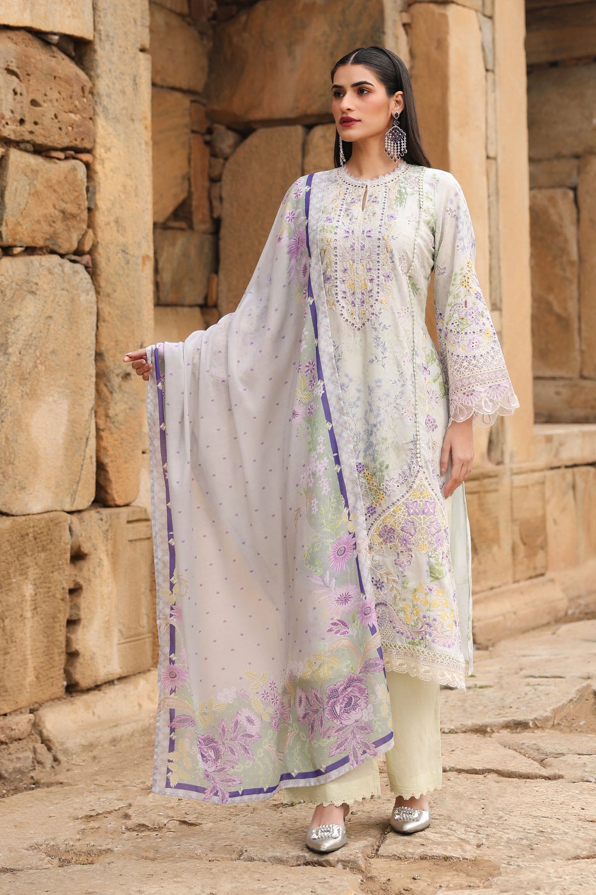 GREEN COTTON STRAIGHT KURTA WITH PANT AND DUPATTA