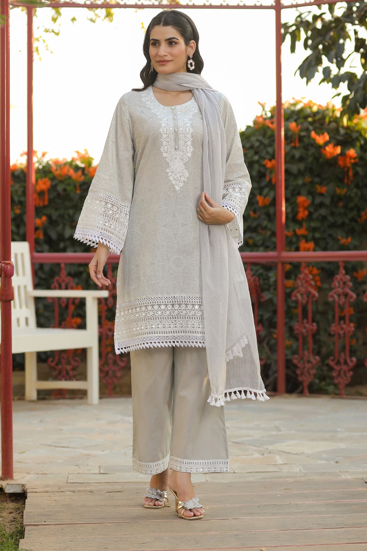 Grey Cotton Embroidered Kurta Set With Dupatta