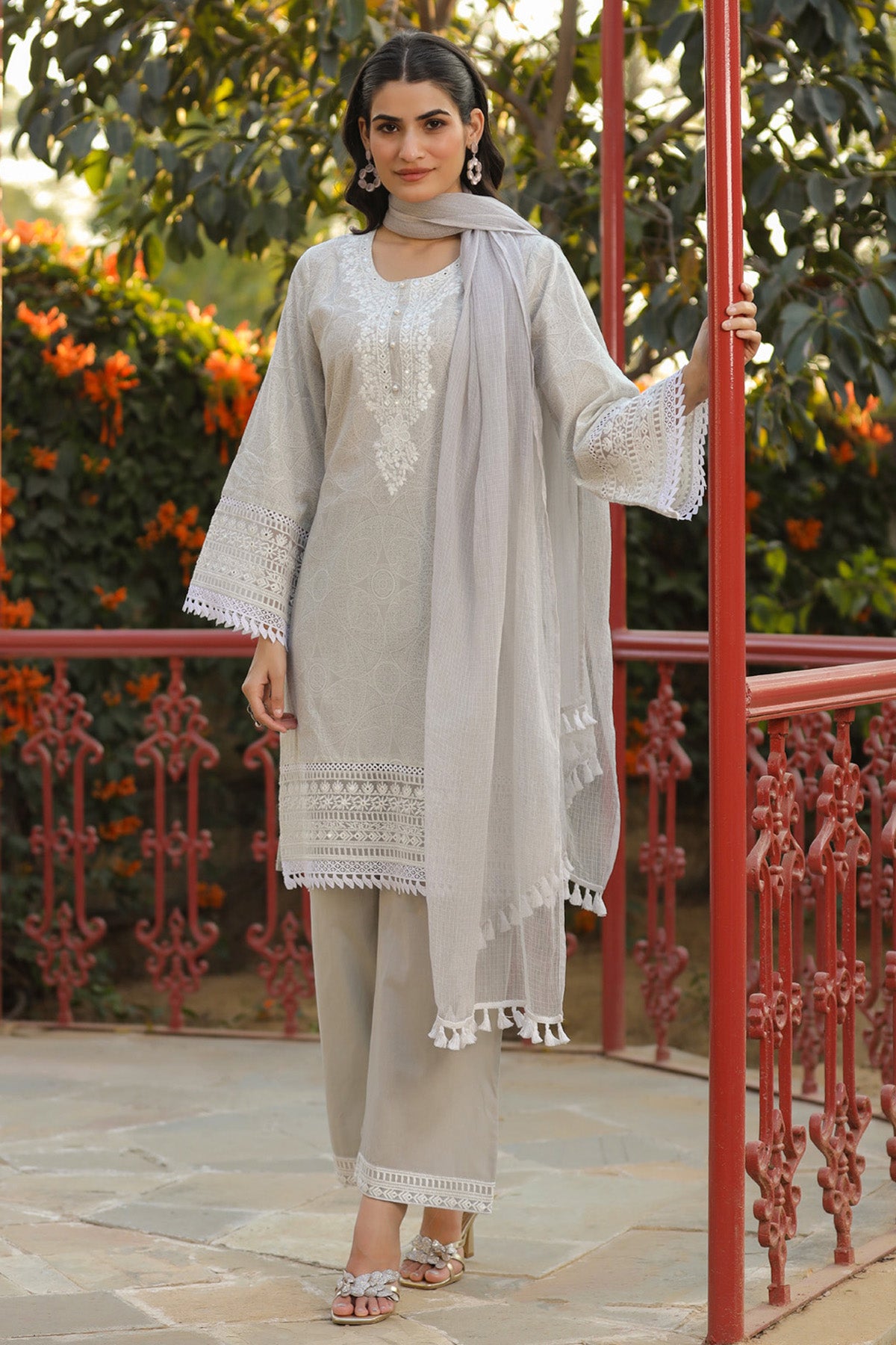 Grey Cotton Embroidered Kurta Set With Dupatta