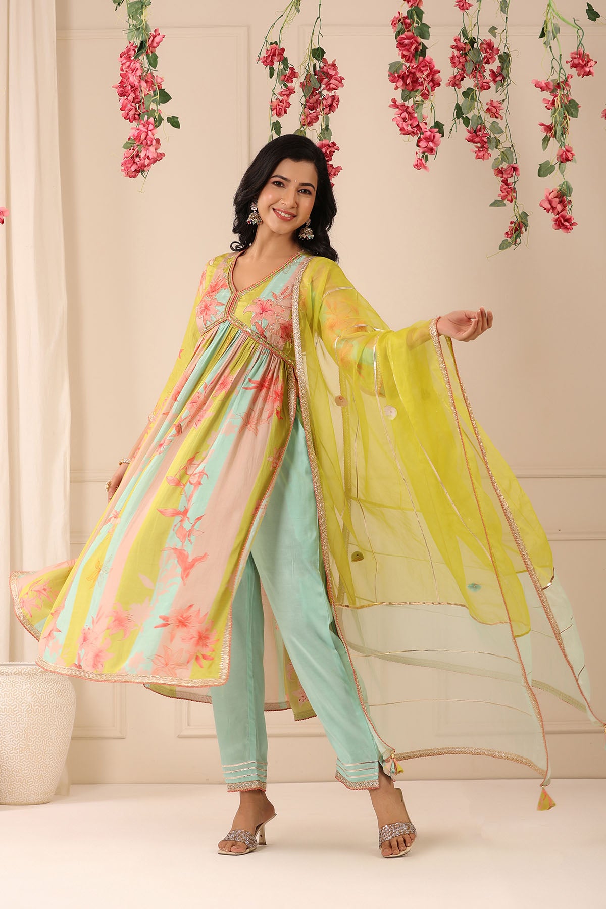 Green Multicolor Muslin Handwork Suit Set
