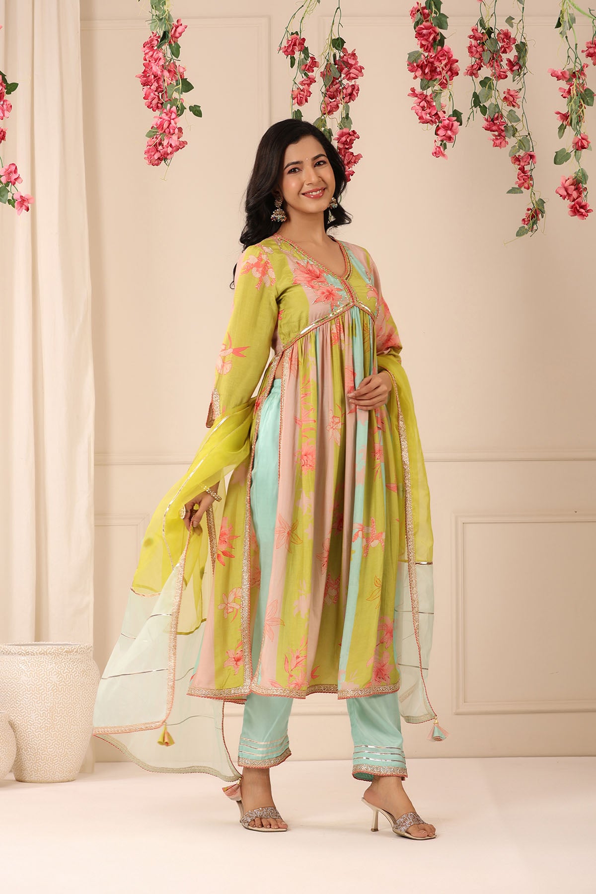 Green Multicolor Muslin Handwork Suit Set