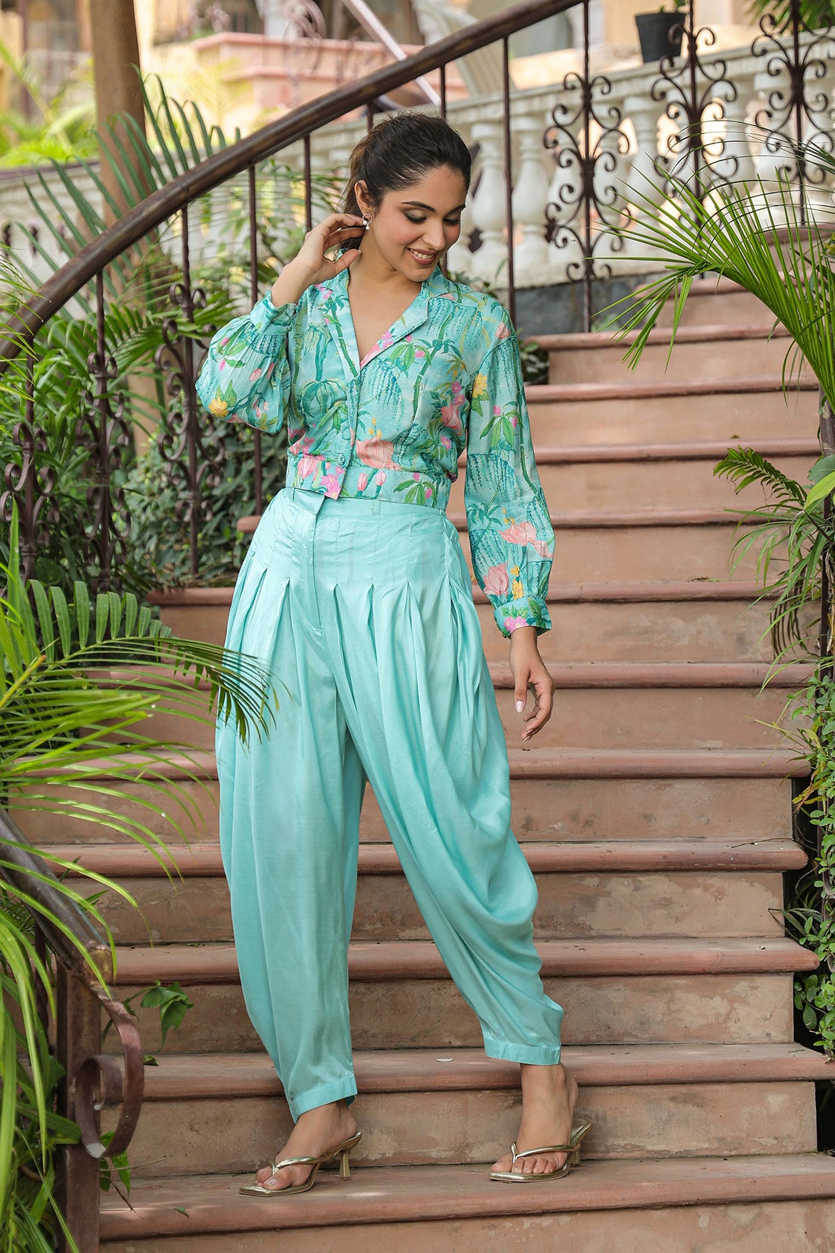 Sea Green Muslin Crop Top And Dhoti Set