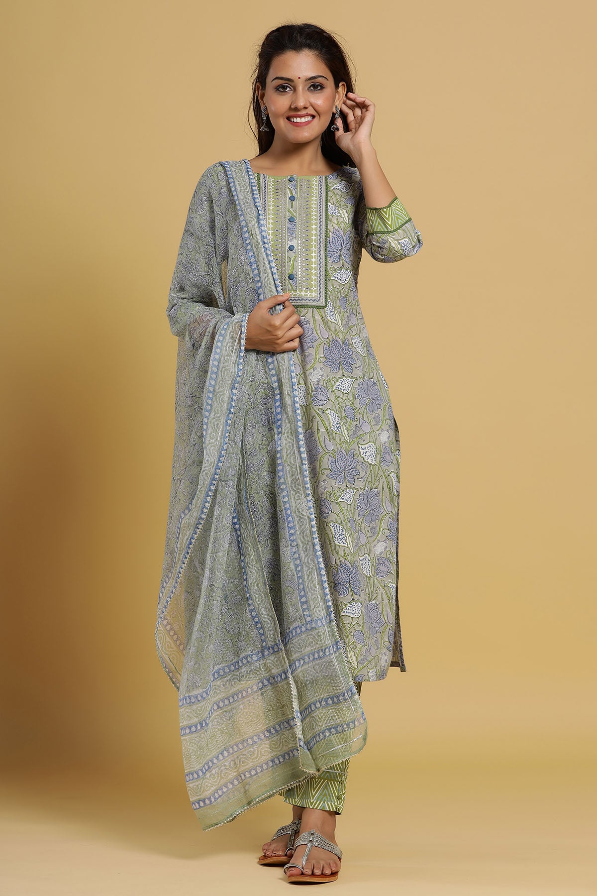 Green Cotton Printed Straight-Cut Suit