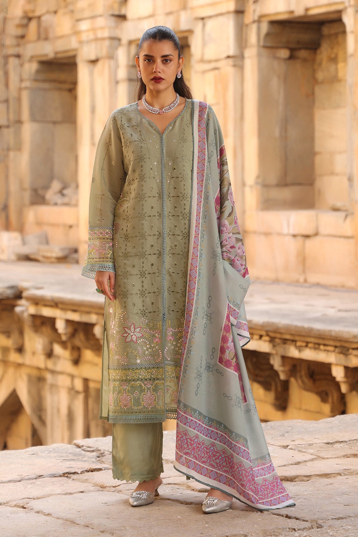 GREEN MUL CHANDERI STRAIGHT KURTA WITH PANT AND DUPATTA